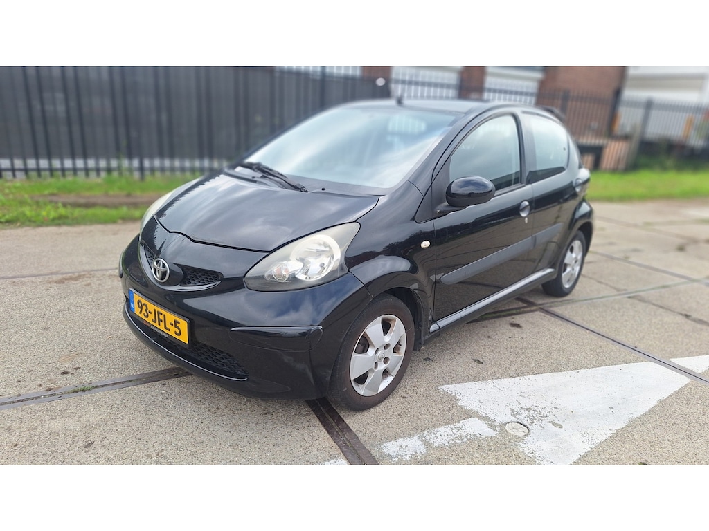 Toyota Aygo 1.0-12V