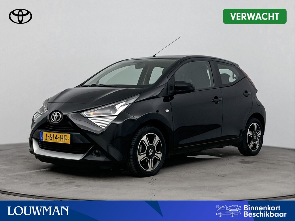 Toyota Aygo 1.0 VVT-i x-play | Apple Carplay-Android Auto | Parkeercamera | Airco | ***