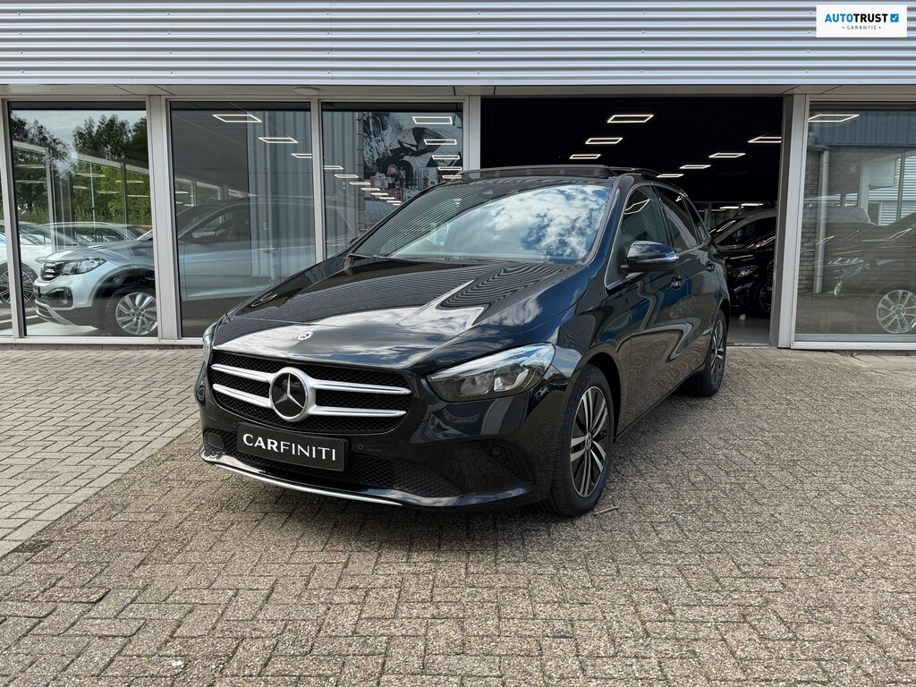 Mercedes-Benz B-klasse 250 e Luxury Line 218 PK| Navi | Cruise |Panoramadak | Camera | Side assist | Sfeerverlichting | 17".