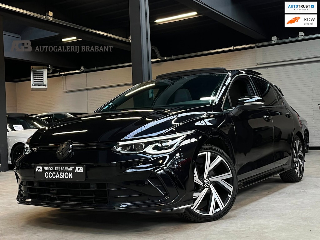 Volkswagen Golf 1.5 eTSI R-Line Pano/Smart Climate/CarPlay/Automaat/