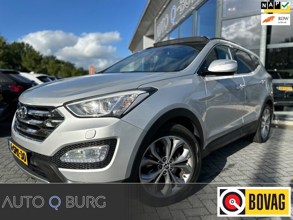 Hyundai Santa Fe 2.4i GDI 4WD| Automaat | Panorama | Trekhaak | Keyless | Memory | PDC | Climate | Cruise | Airco | Navi | ORG NL|