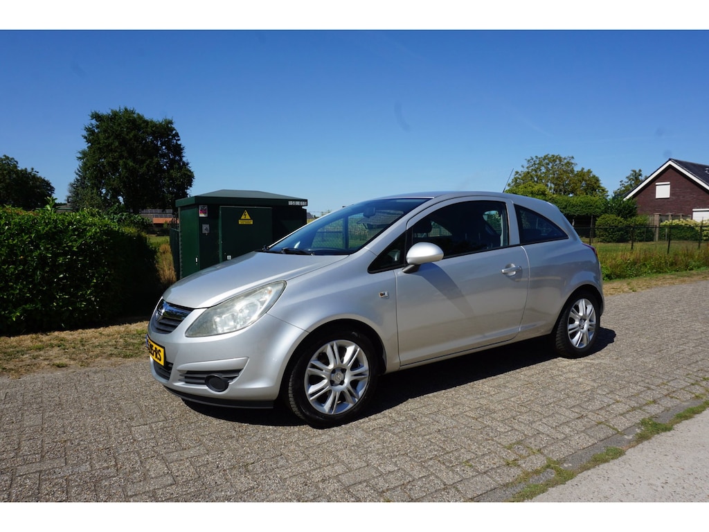 Opel Corsa 1.2-16V Enjoy