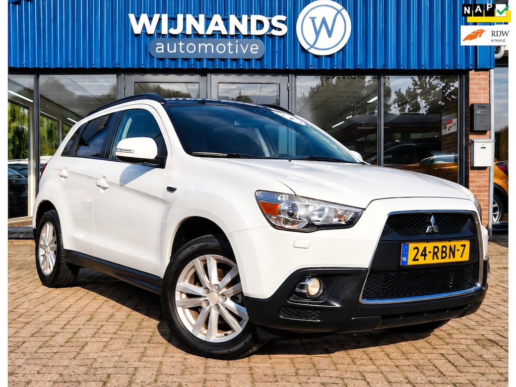 Mitsubishi ASX 1.6 Intense ClearTec Panoramadak Carplay
