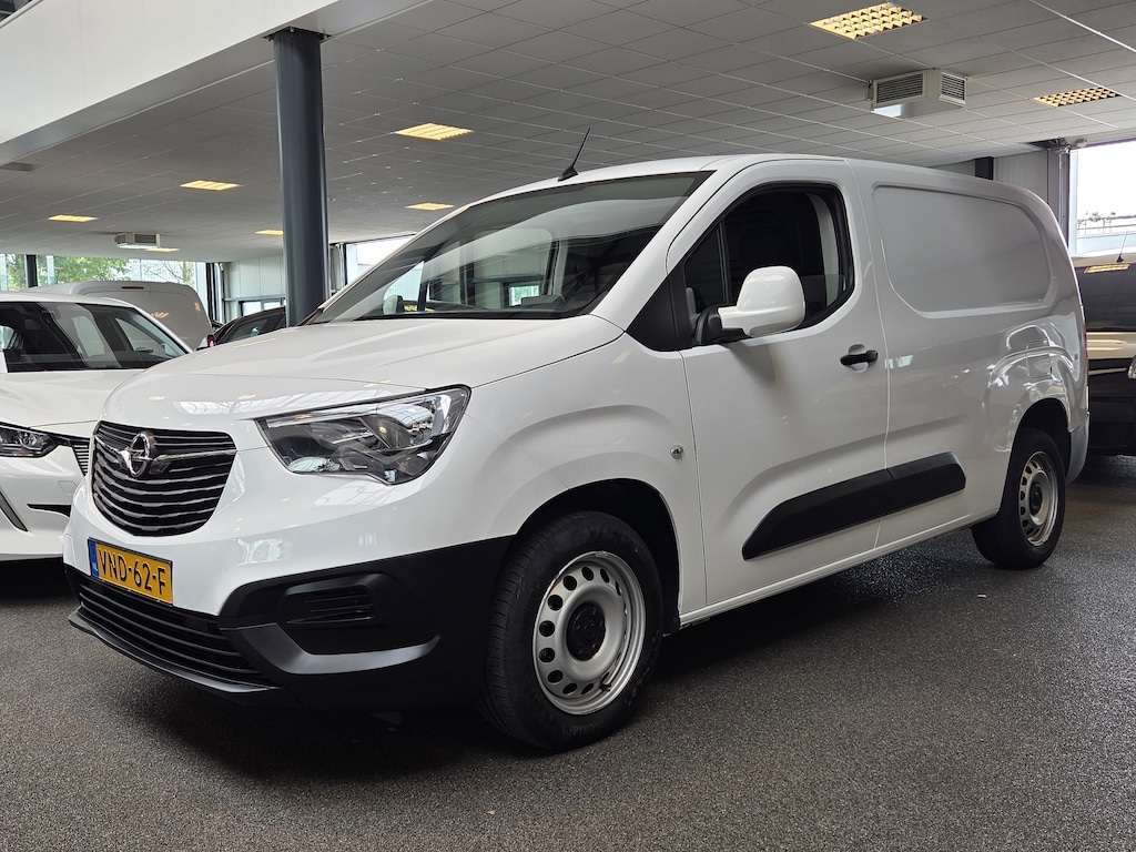 Opel Combo 1.5D L2H1 Edition / Carplay / PDC / N.A.P.
