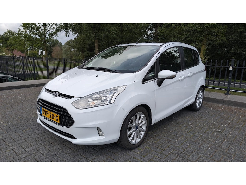 Ford B-Max 1.0 EcoBoost | Titanium | 120PK | Pano | Trekhaak | Stoel & Voorruit verw. | Lichtmetaal