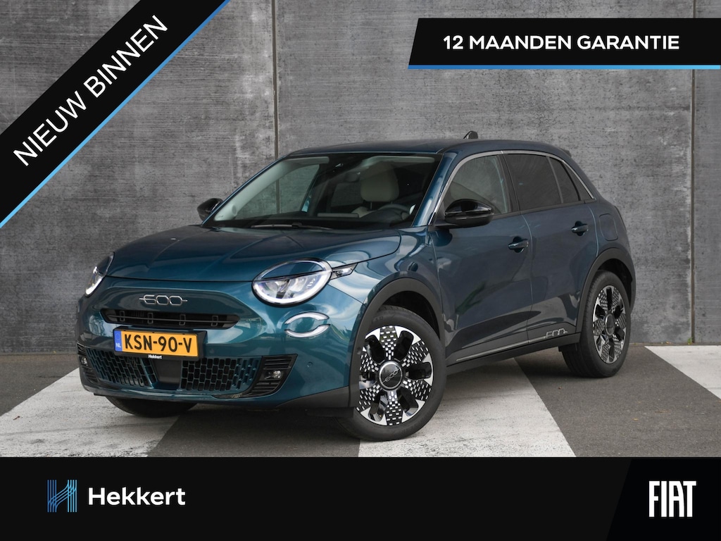 Fiat 600 La Prima 1.2 Hybrid 110pk Automaat MASSAGE | CAMERA | DAB | NAVI | STOELVERWARMING | DODE HOEK