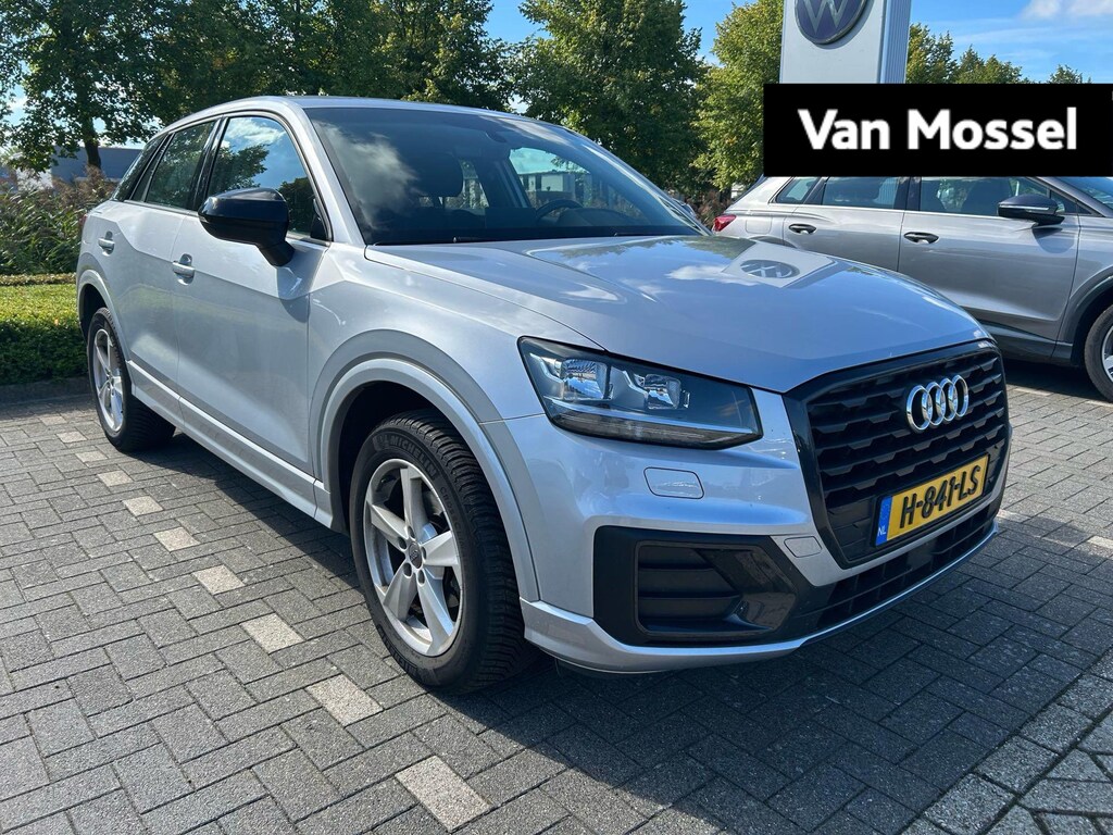 Audi Q2 30 TFSI Sport | Automaat | Airco | Navigatie | Parkeersensoren |