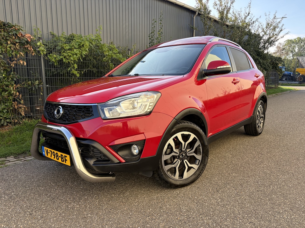 SsangYong Korando 2.2 e-XDI Sapphire HR / GRIJS KENTEKEN / LEER / AIRCO / LEER / EURO 6 / 117dkm! NAP!