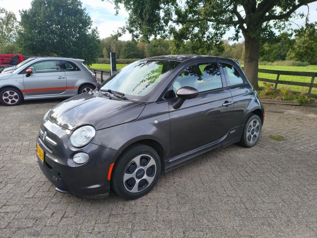 Fiat 500 E-Classic-24KW-2014- Goedkoper rijden kan niet!