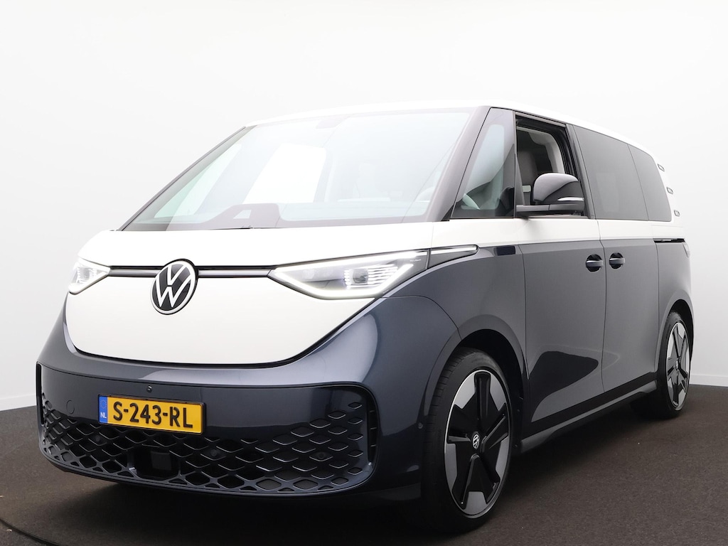 Volkswagen ID. Buzz 1st Max 77kWh IQ light - Park Assist - ACC - Trekhaak - 360 Camera - Navigatie - SoH 98%