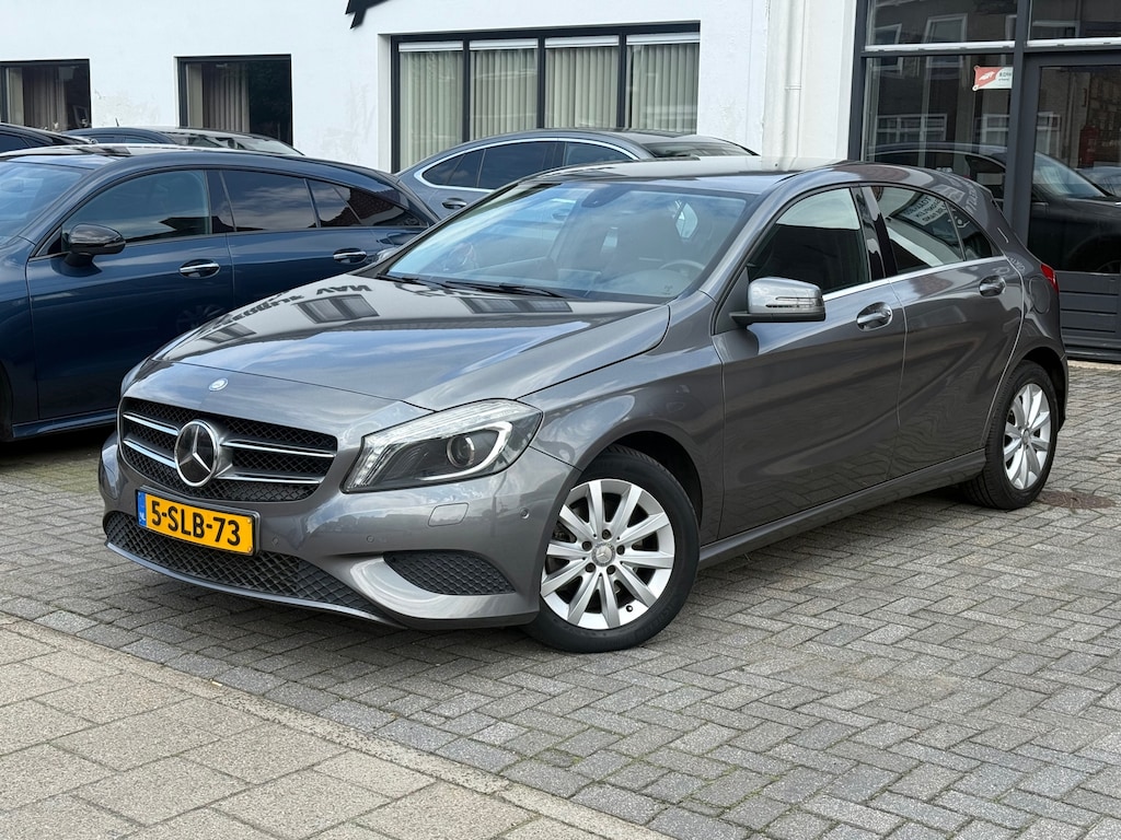 Mercedes-Benz A-klasse 180 Ambition, Navigatie,L.M. Velgen,Automatisch inparkeren,Cruise control