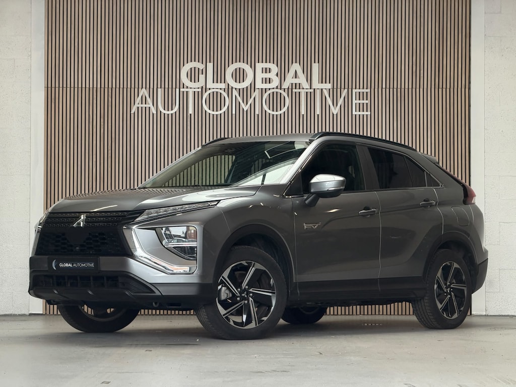 Mitsubishi Eclipse Cross 2.4 PHEV Intense - CAMERA - DEALER ONDERHOUDEN - STOELVERWARMING