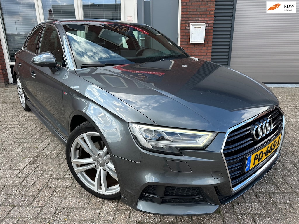 Audi A3 Limousine 1.4 TFSI CoD Sport S Line Edition / Navi / PDC / Leder / S-Line / Clima / Cruise / LED / NAP