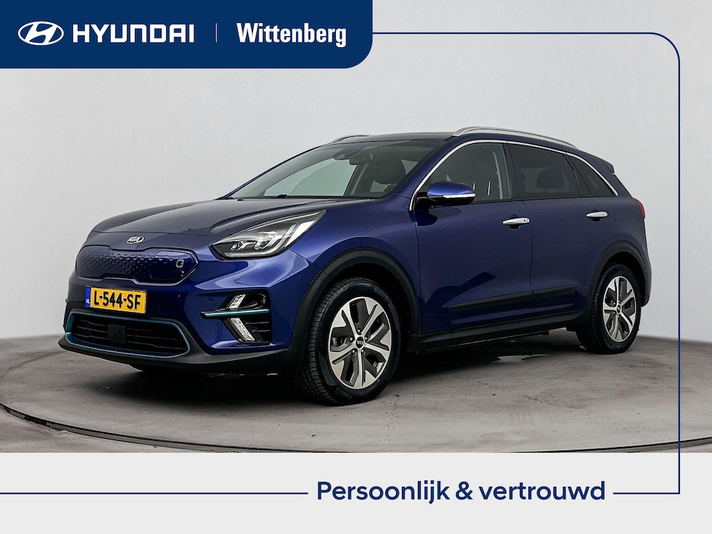 Kia Niro EV e-Niro DynamicPlusLine 64 kWh | WLTP 450km | Stoel + stuurverwarming | Schuifdak | Navigatie | Apple Carplay |