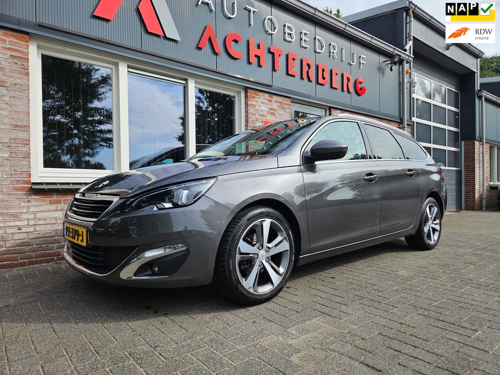 Peugeot 308 SW 1.2 PureTech Allure Trekhaak! Revisie Motor! LED! Carplay! Panoramadak!