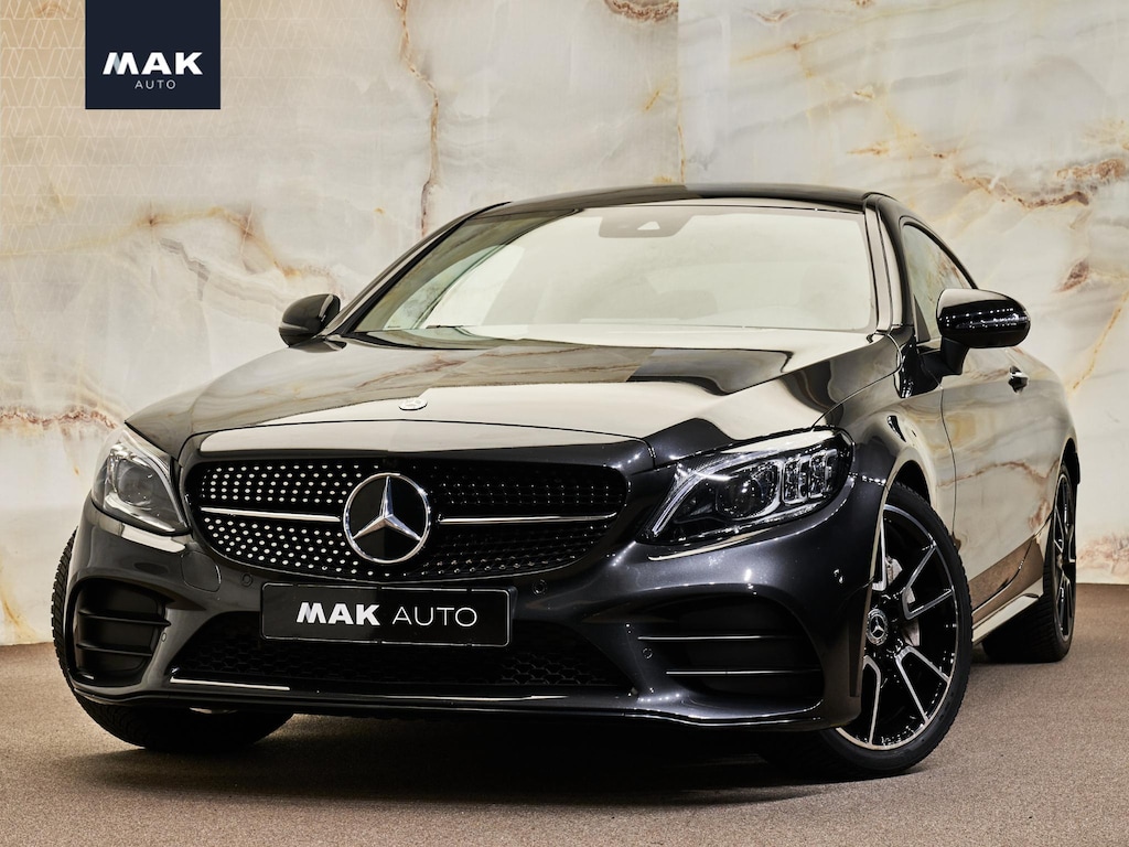 Mercedes-Benz C-klasse Coupé 300 AMG Line , NL-auto, pano, Burmester, 360 camera, memory, keyless