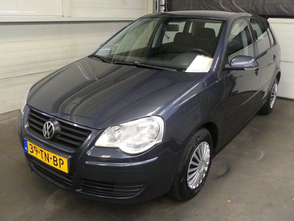 Volkswagen Polo 1.4-16V Optive - Automaat - Airco