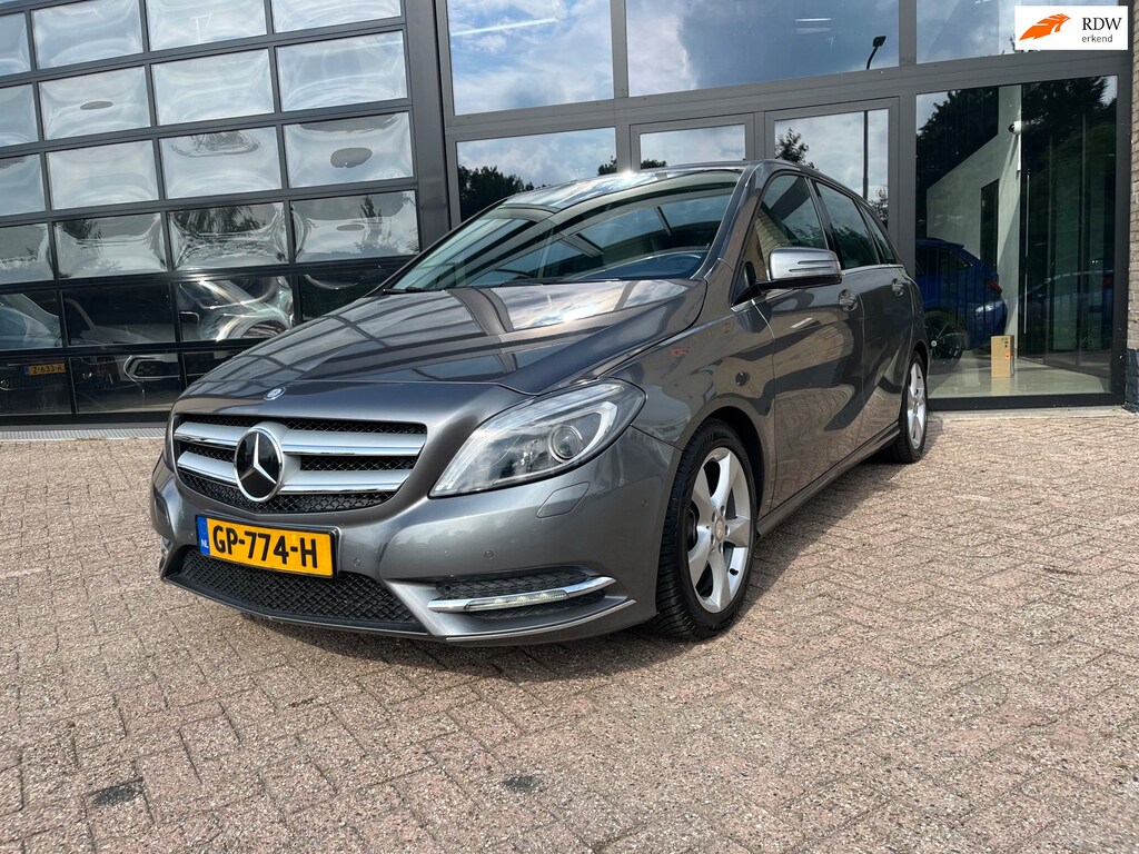 Mercedes-Benz B-klasse 180 Prestige, Dealer onderhouden