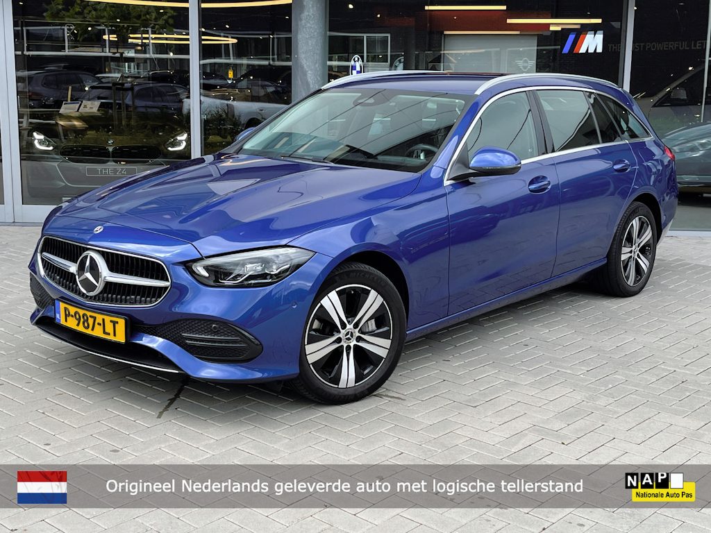 Mercedes-Benz C-klasse Estate 300 e Luxury Line | Afneembare trekhaak | NL-auto