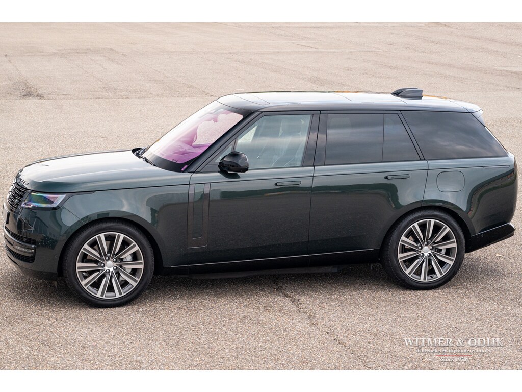 Land Rover Range Rover P440e PHEV Belgravia Green