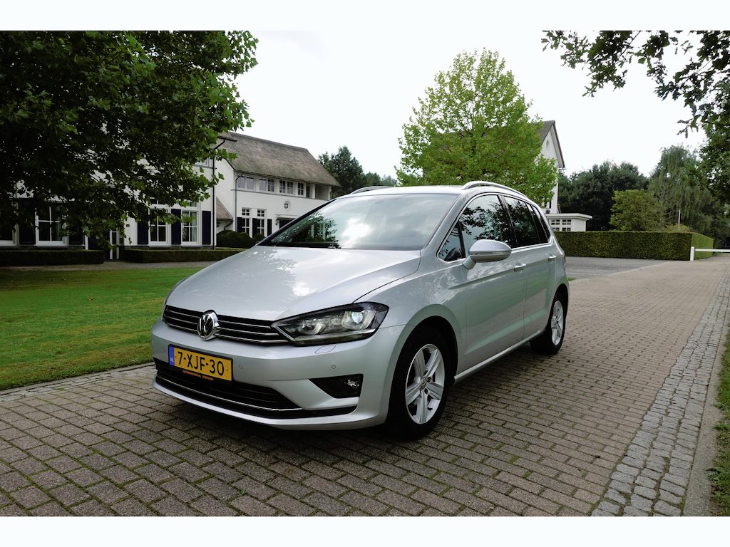 Volkswagen Golf Sportsvan 1.4 TSI Highline | NAP | NL Auto | Trekhaak | Adaptive Cruise | Navi | PDC |
