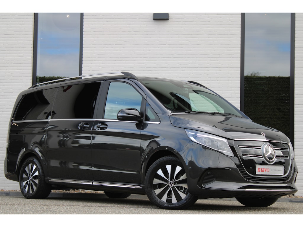 Mercedes-Benz EQV 300 L2 / AMG / Luchtvering / 7-Persoons / Burmester / 360 Camera / Vol Opties / NIEUWSTAAT