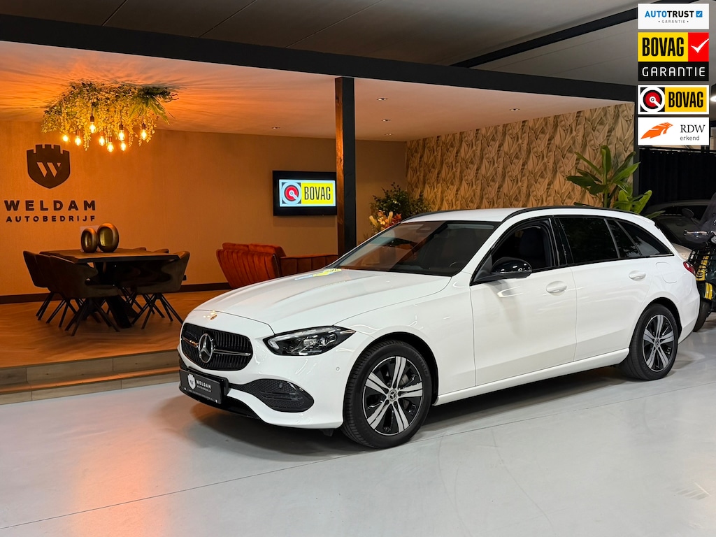 Mercedes-Benz C-klasse Estate 300 e Avantgarde Garantie|1e Eigenaar|Dealeronderhouden|Night|Trekhaak|Camera|LED