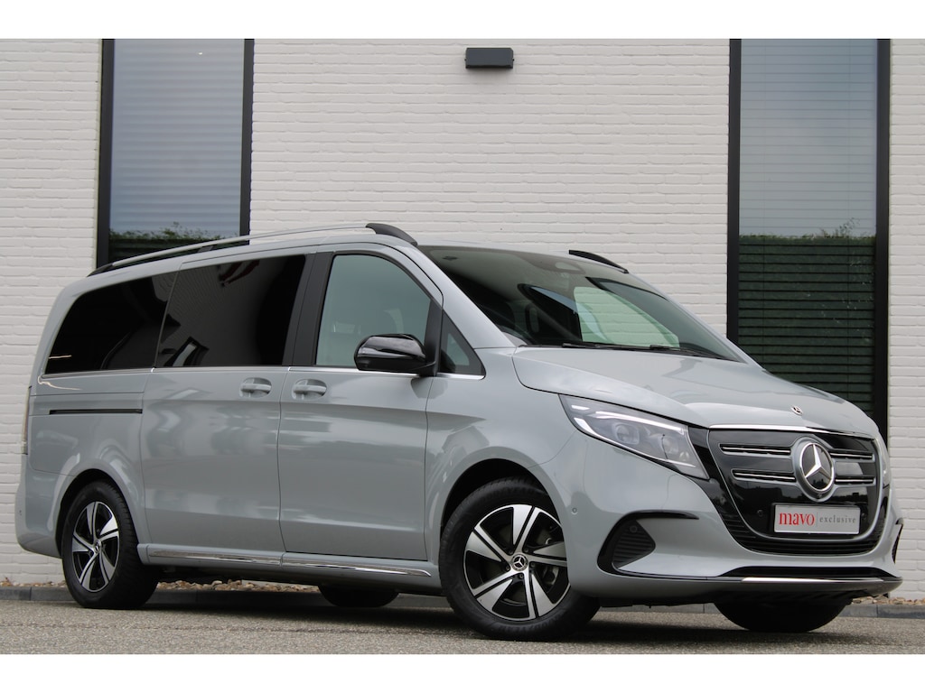 Mercedes-Benz EQV 300 L2 / AMG / 7-Persoons / Luchtvering / Burmester / 360 Camera / Vol Opties / NIEUWSTAAT