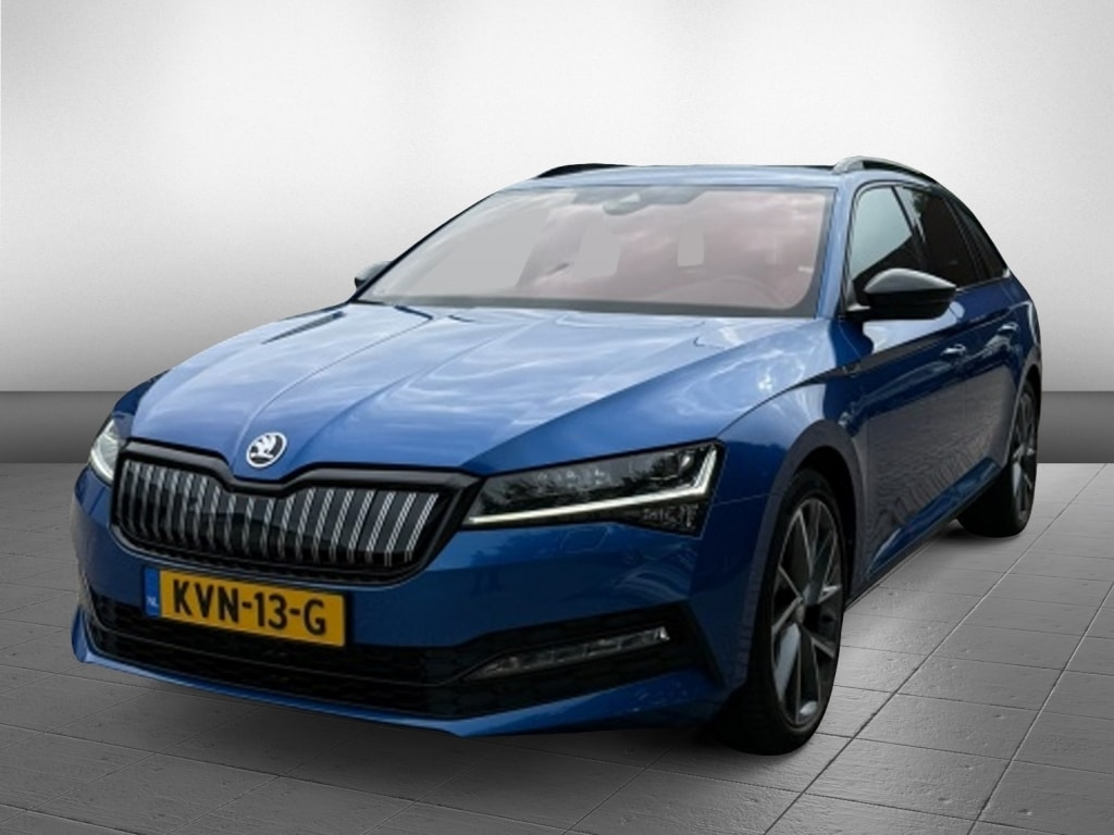 Skoda Superb Combi 1.4 TSI iV Sportline virtual SOH 95% cockpit, memory seat