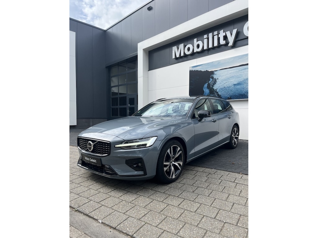 Volvo V60 2.0 B3 Plus Dark