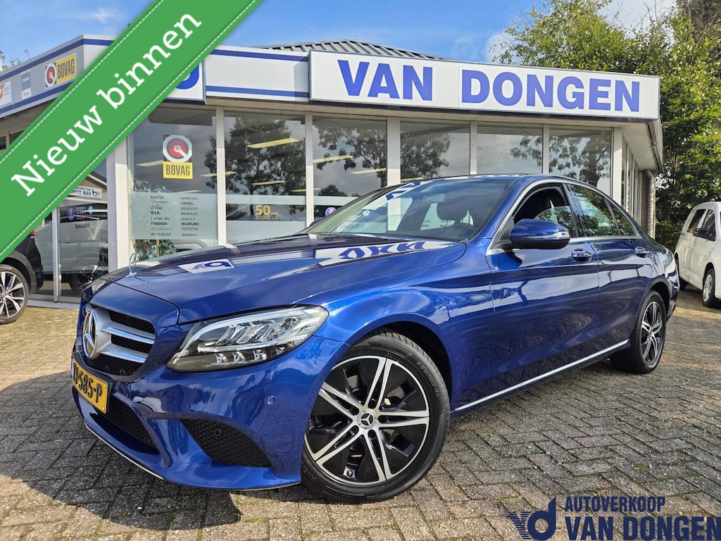 Mercedes-Benz C-klasse 180 Business Solution Automaat | NL-Auto / Facelift | Navi / Camera / Cruise / LED