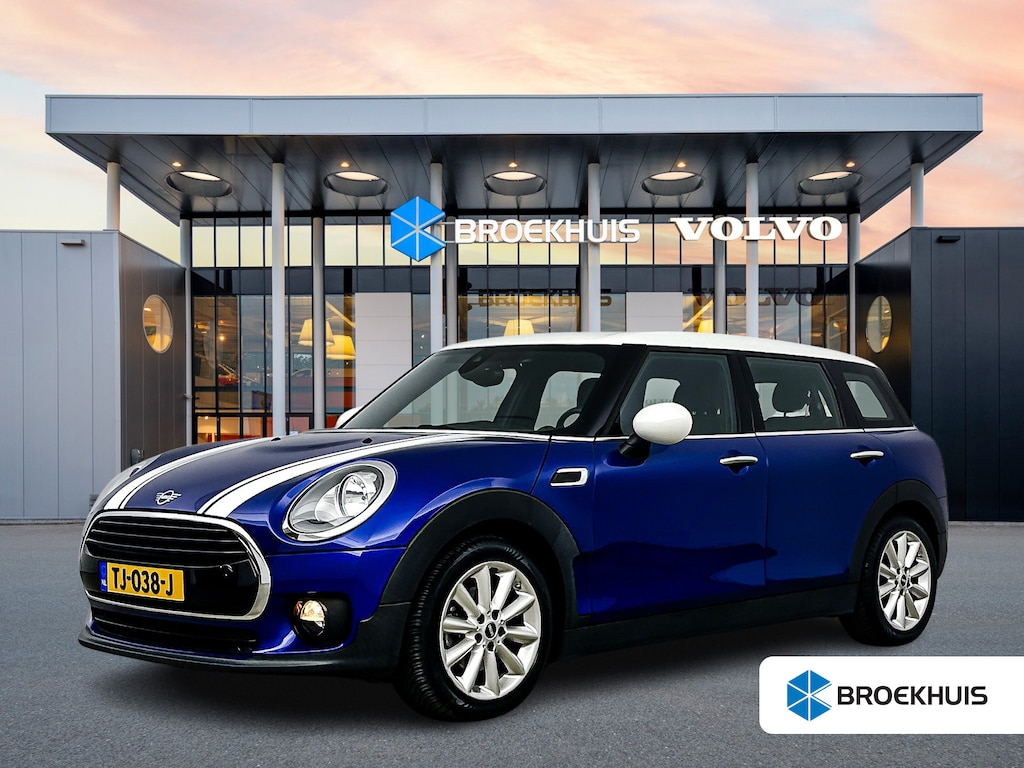 MINI Clubman Cooper A/T Business Edition | 17" Allseason | Afneembare Trekhaak | Chrome Pakket | Climate | Navigatie | PDC Achter | Cruise Control