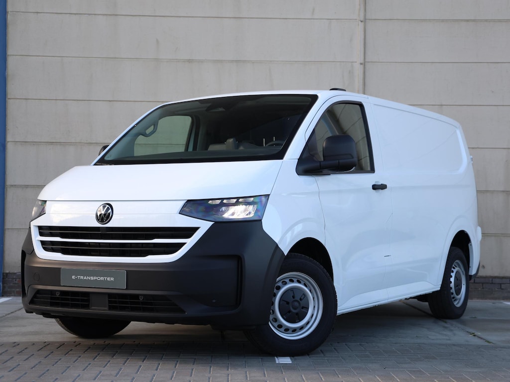Volkswagen e-Transporter L1 71 kWh 136PK | Achterdeuren | Navi via App Connect | Cruise Control | Camera | Trekhaak | Parkeersensoren
