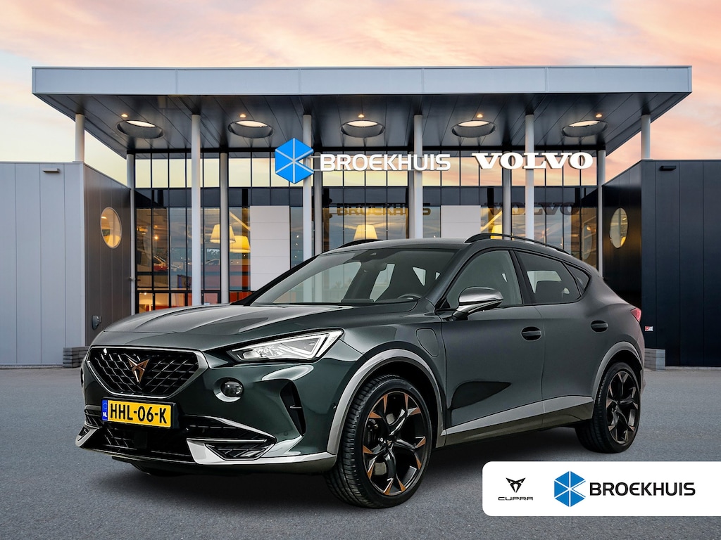 CUPRA Formentor 1.4 e-Hybrid VZ Performance | 19" | Adaptieve Cruise | Stoel/Stuurverwarming | Parkeercamera | Keyless | Carplay