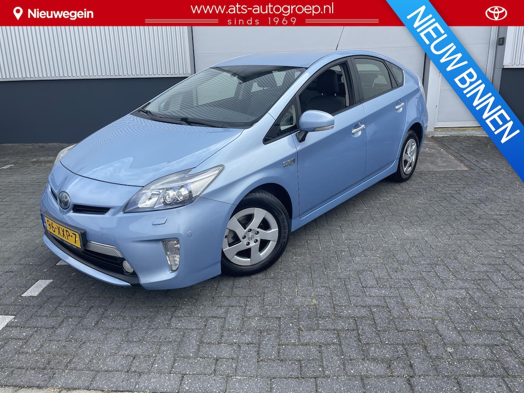 Toyota Prius 1.8 Plug-in Executive Business , zeer luxe, leer HUD,