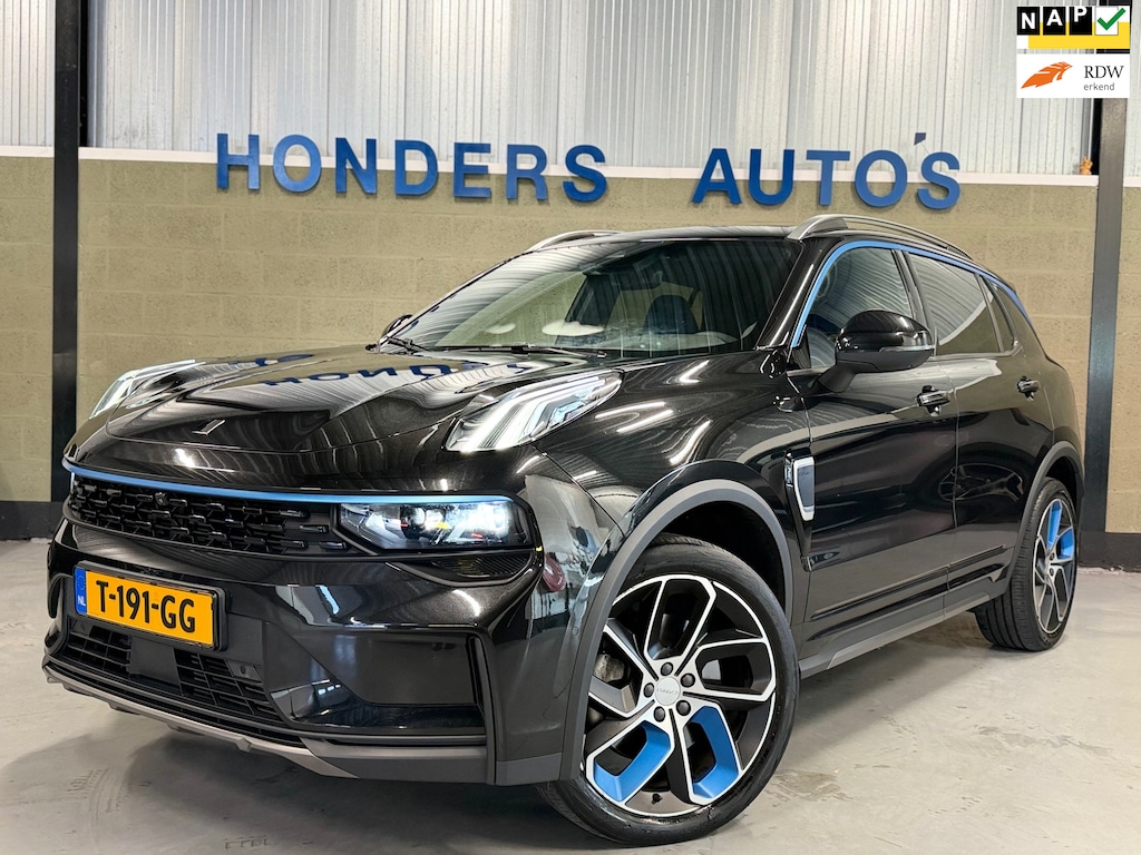 Lynk & Co 01 1.5 | PANO | ZWARTE HEMEL | 360 CAM | NAP | INFINITY | CARPLAY | LED | BLIS | ADAPT.CRUISE | PDC | STOELVERW |ORIG.NL