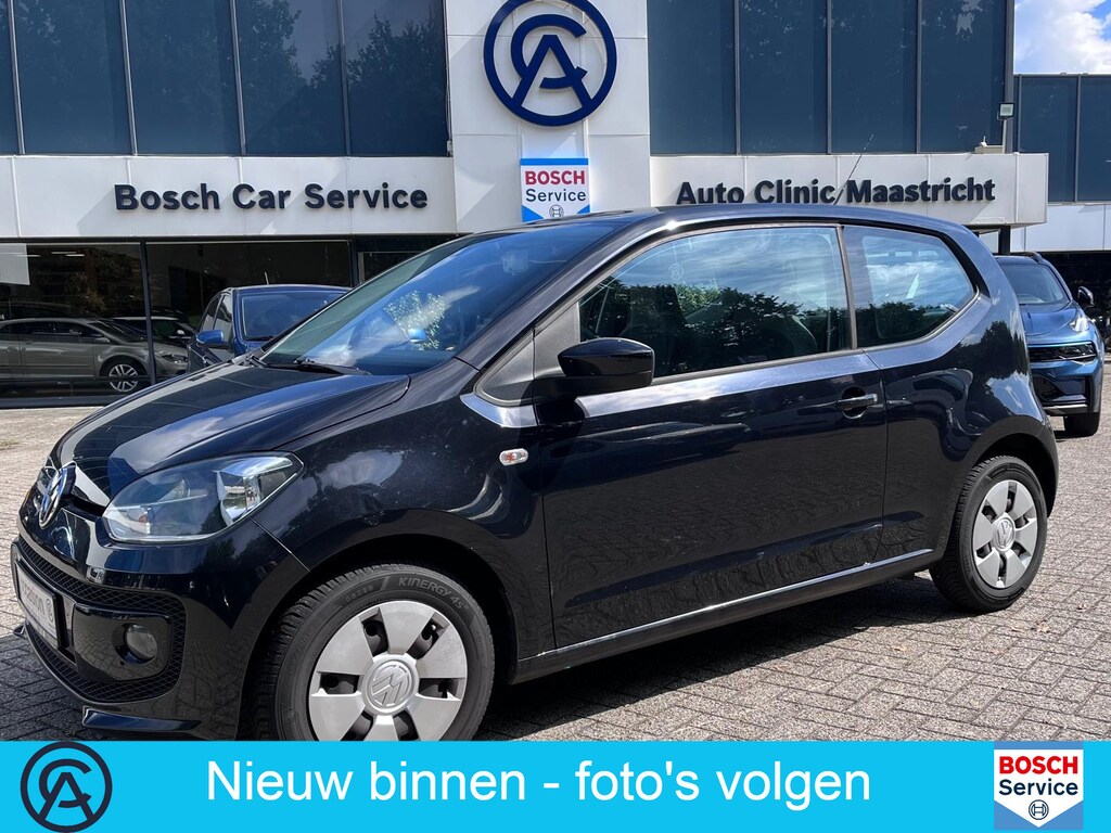 Volkswagen Up! 1.0 groove up! BlueMotion / NAVI / CRUISE / STOELVERWARMING /