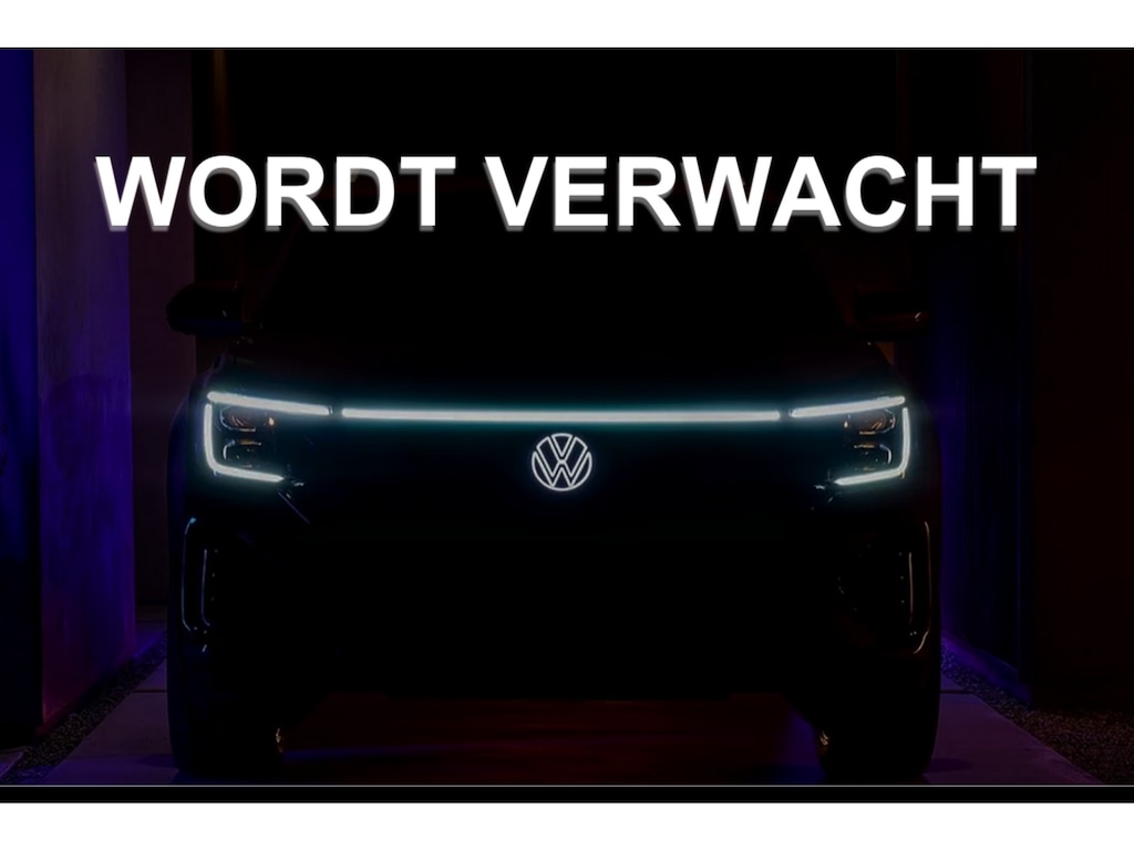 Volkswagen ID.3 Pro 59 kWh elektrisch verstelbare ErgoActive bestuurdersstoel met geheugen- en massagefunctie, achteruitrijcamera (Rear View), navigatie 19" 'Wellington' LMV, keyless entry, adaptieve cruise control (ACC) met Travel Assist, privacy glas, parkeerassistent (Park Assist), verwarmbare voorstoelen, verwarmbaar multifunctioneel lederen stuurwiel, draadloze telefoonlader, Android Auto & Apple Carplay etc.