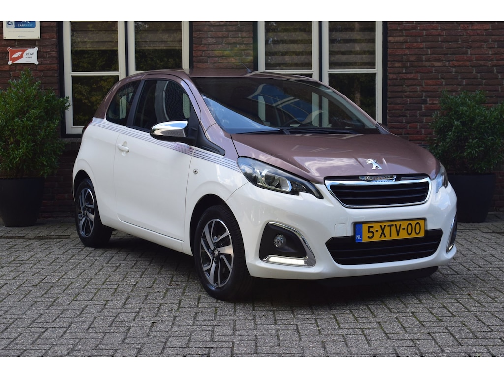Peugeot 108 1.2 VTi Allure Two Tone | Kleurenscherm