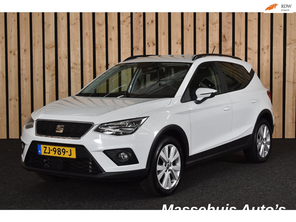 SEAT Arona 1.0 TSI Xcellence Business Intense 86dkm Carplay Trekhaak DSG Led Stoelverw. Clima All seasons + Nwe APK