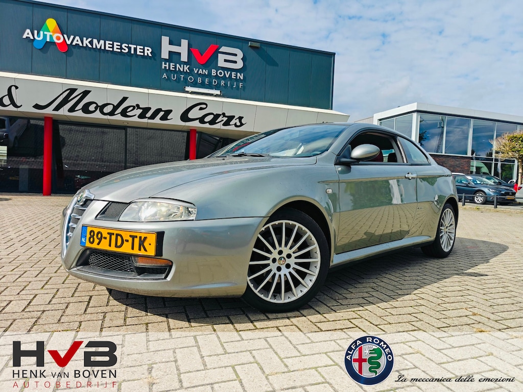 Alfa Romeo GT 2.0 JTS Distinctive