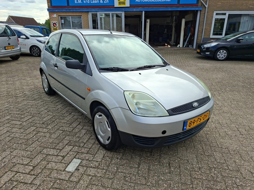 Ford Fiesta 1.3 Style RADIO-CD/STUURBEKR./APK 11-2027