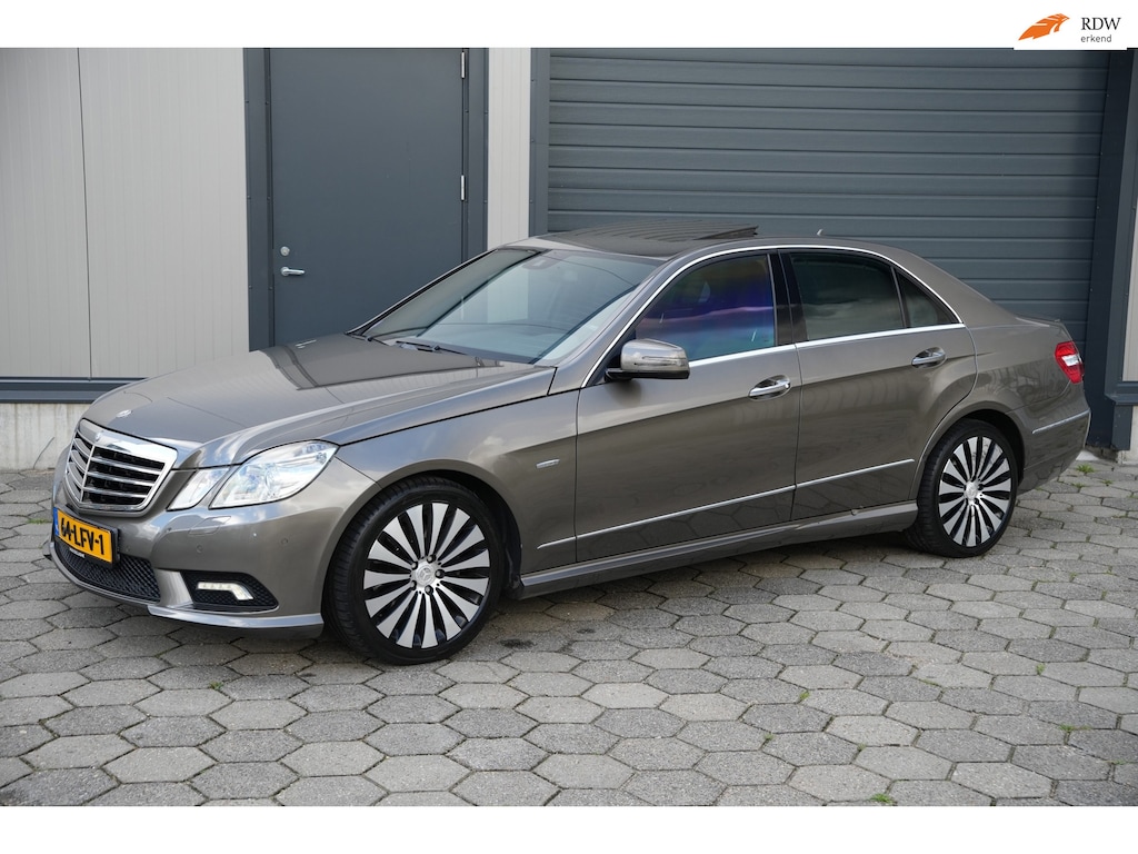 Mercedes-Benz E-klasse 350 CGI Avantgarde Vol Opties! Keyless, Luchtvering, Memory etc.