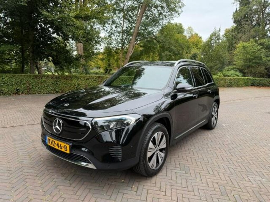 Mercedes-Benz EQB 250+ luxury Line 71kWh SOH 96% Panoramadak/Led/Acarplay/Camera/Fabrieksgarantie