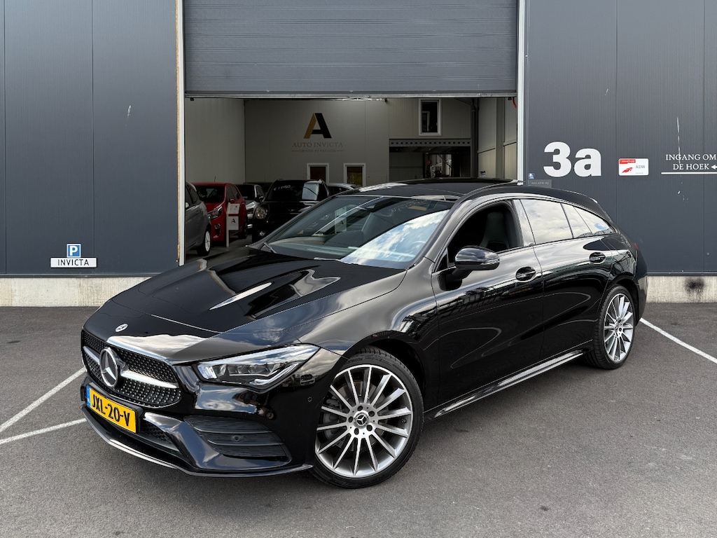 Mercedes-Benz CLA 250 E AMG Premium Plus Night - Full option