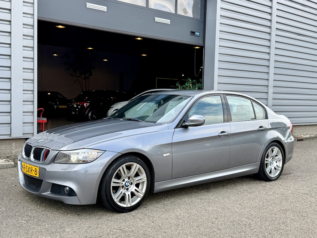 BMW 3-Serie 318i M Sport Edition Navi|Xenon|PDC|Cruis Grijs!