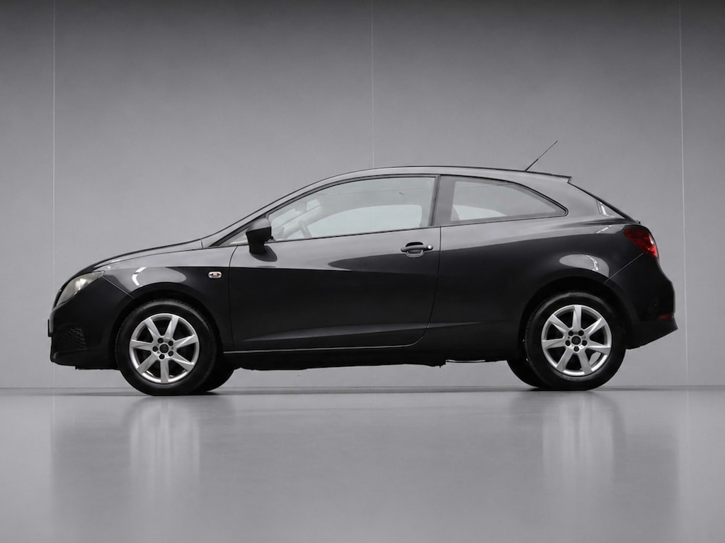 SEAT Ibiza SC 1.4 Reference Sport (ELEKTRISCH PAKKET,CENTRALE DEURVERGENDELING,LED,SPORTSTOELEN,LM VELGEN,NETTE STAAT)