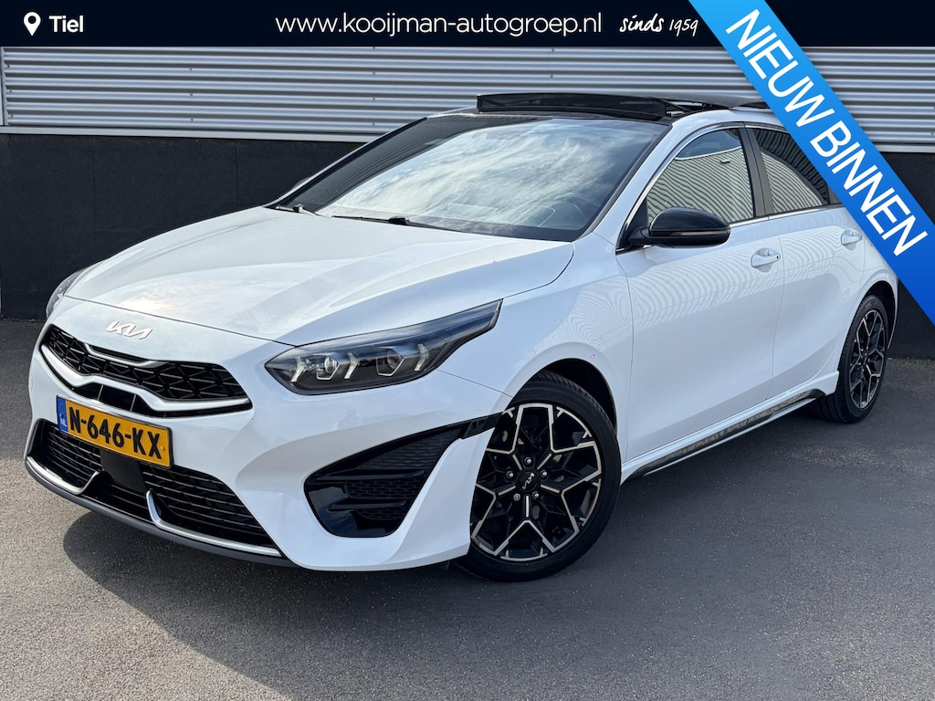 Kia Ceed 1.0 T-GDi GT-Line Schuif/kanteldak, Nieuw logo! Stoelverwarming- & Stuurwiel verwarmd, Dodehoekdetectie, Digitaal dashboard, Achteruitrijcamera, Navigatie