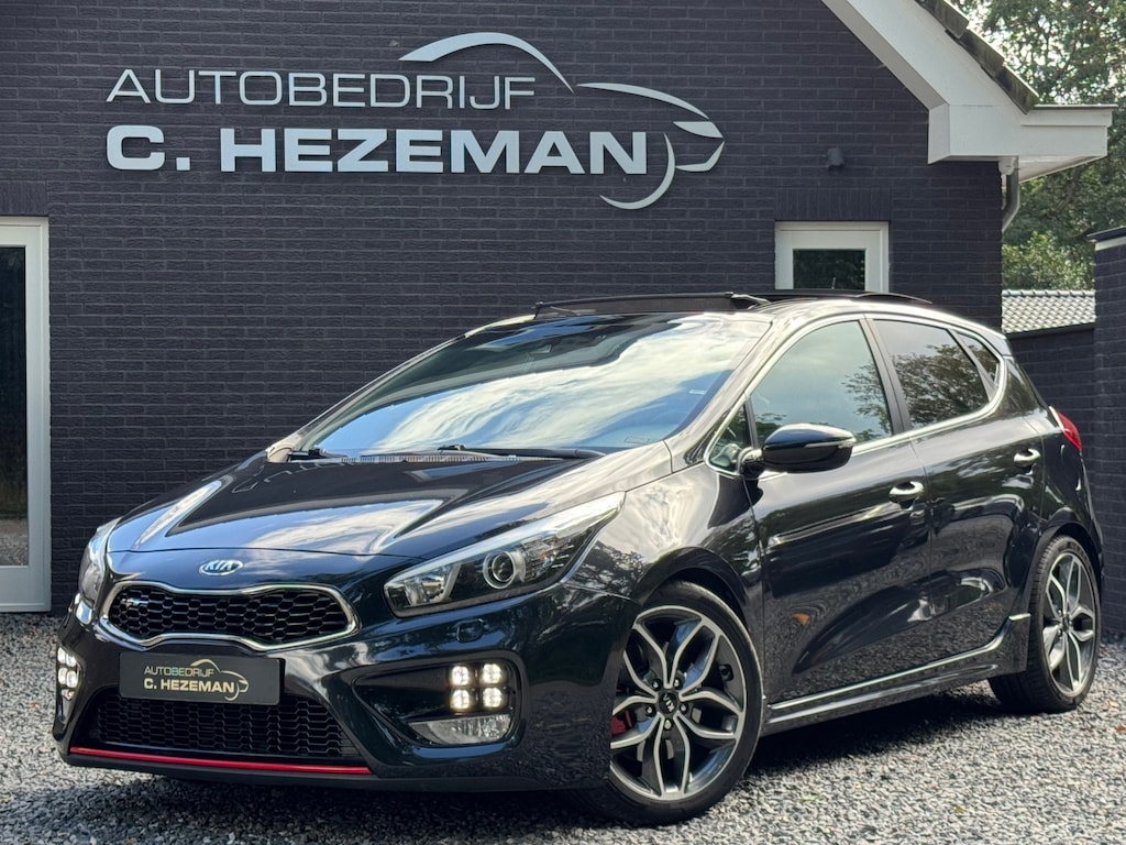 Kia Ceed Cee'd 1.6 T-GDi GT DealerOH Panoramadak Camera KeylessGo Recaro Nieuw Model