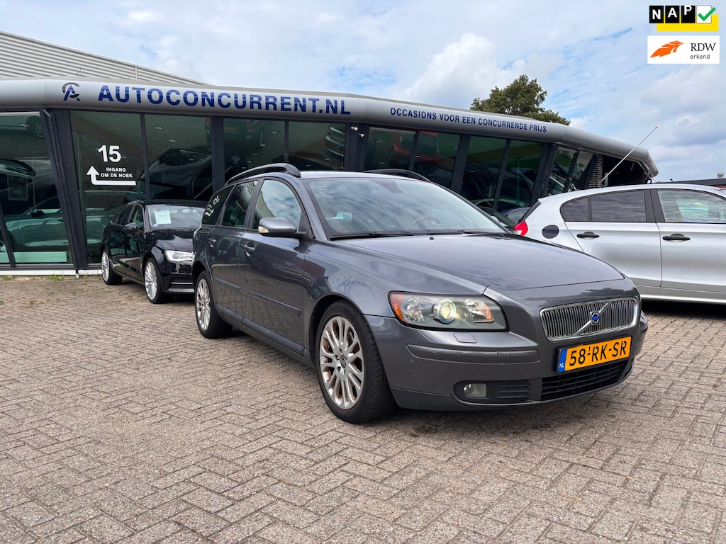 Volvo V50 2.4i Summum, Nwe distributie, leder, memory, Inruil mogelijk.